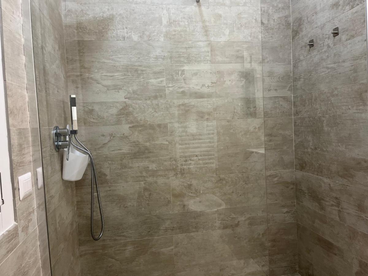 Sirmionerooms Luaran gambar