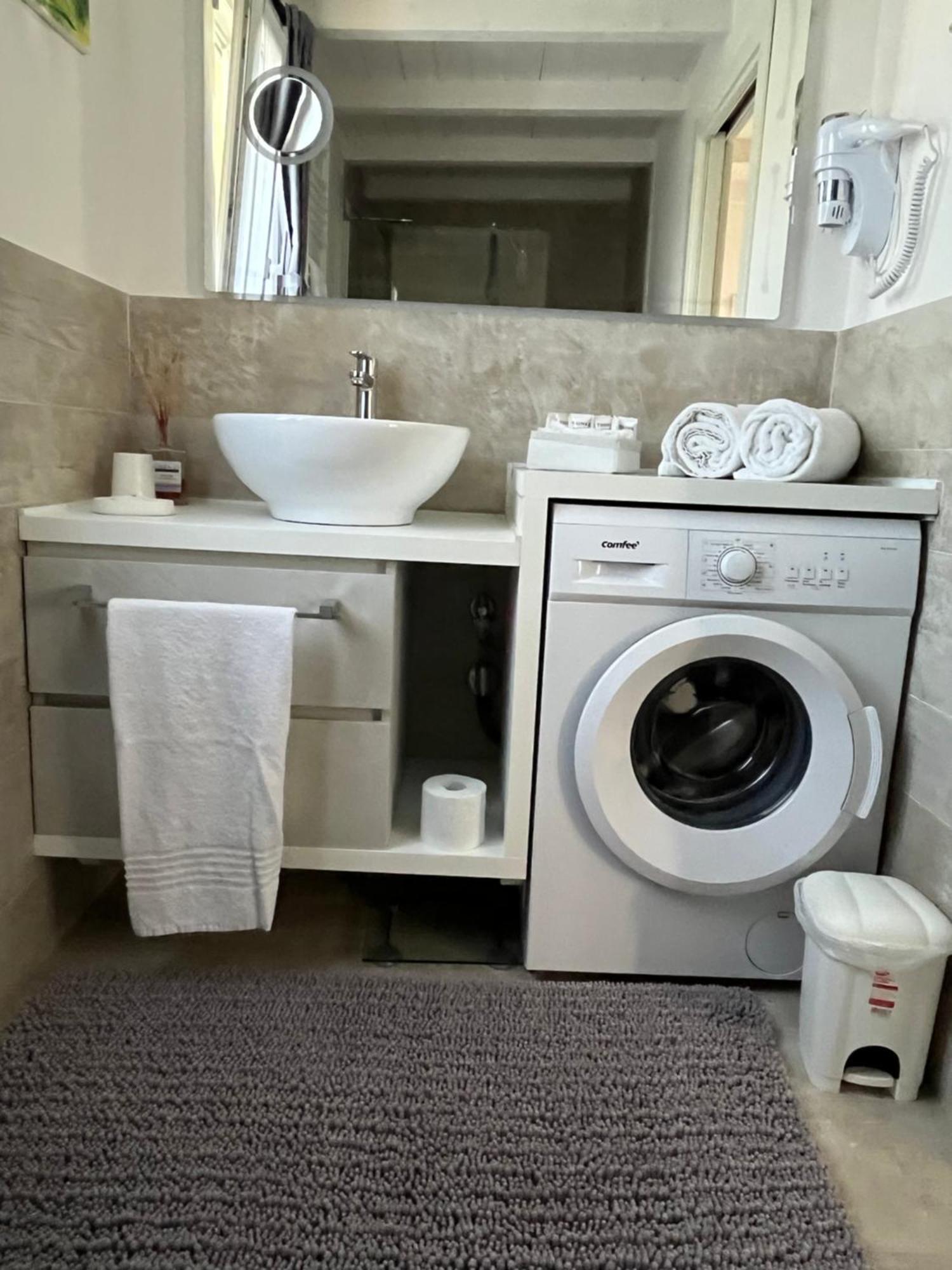 Sirmionerooms Luaran gambar